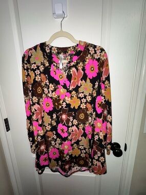 Dear Scarlett Lizzy Floral V-Neck Tunic Top XL Pink Brown Black